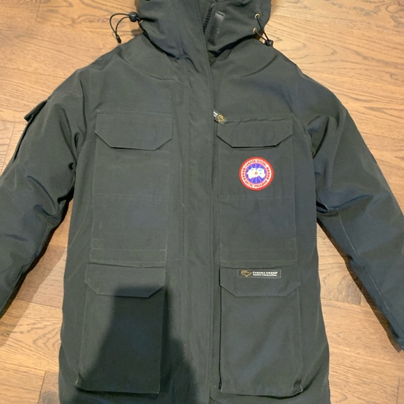 Canada Goose Women’s Long Black Parka Jacket - Picture 3 of 6